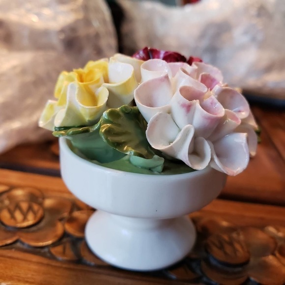 VINTAGE Aynsley Bone China September "Dahlia" flower basket made‎ in England - Picture 2 of 7